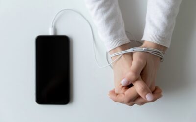 Come ridurre la dipendenza da smartphone: strategia in 8 passi