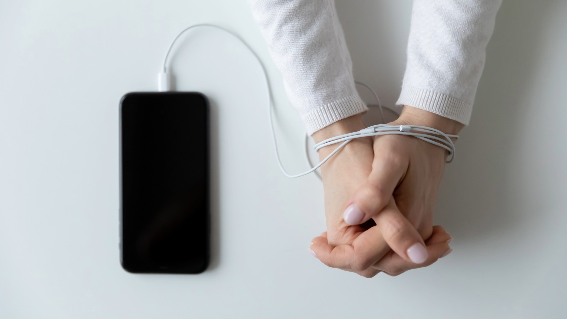 Come ridurre la dipendenza da smartphone: strategia in 8 passi